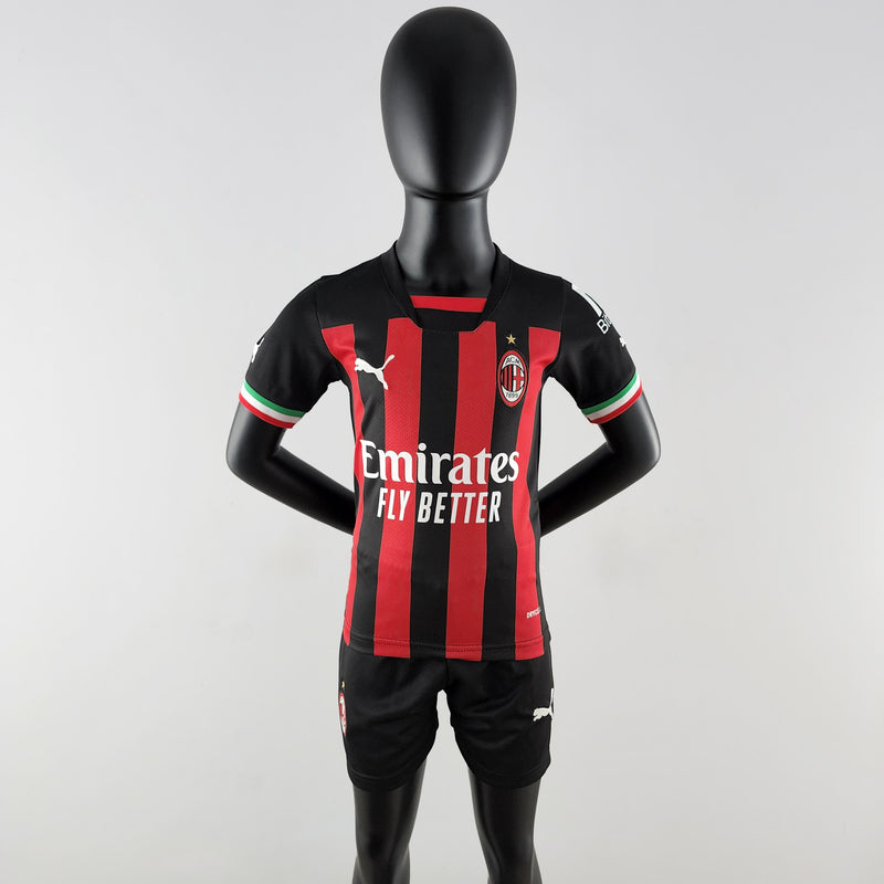 Conjunto Kids Puma Milan 2023